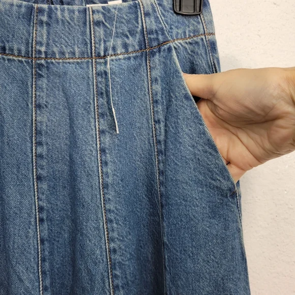 Madewell Flared Denim Midi Skirt: Airy Denim Edition Size 23 / XXS NWT - Picture 9 of 12